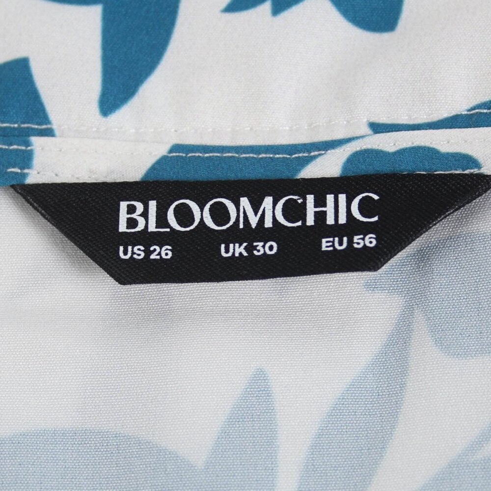Bloomchic Blue & White Floral Pleated Blouse Size 26 - Picture 4 of 6